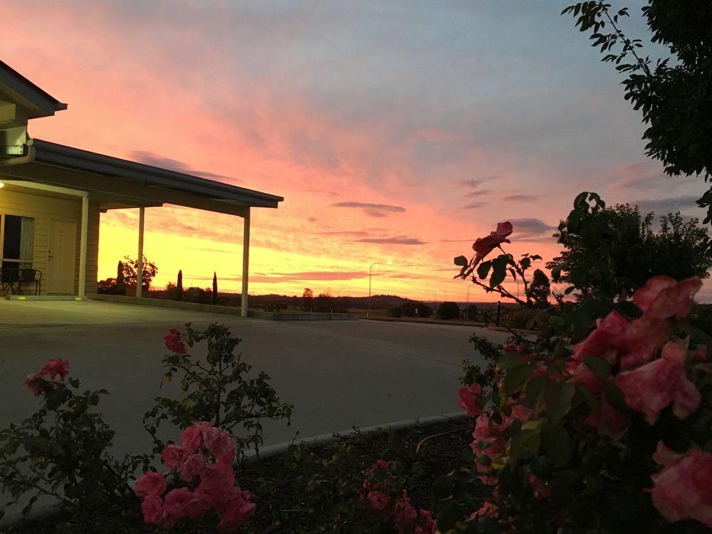 Pittsworth Motor Inn Dış mekan fotoğraf