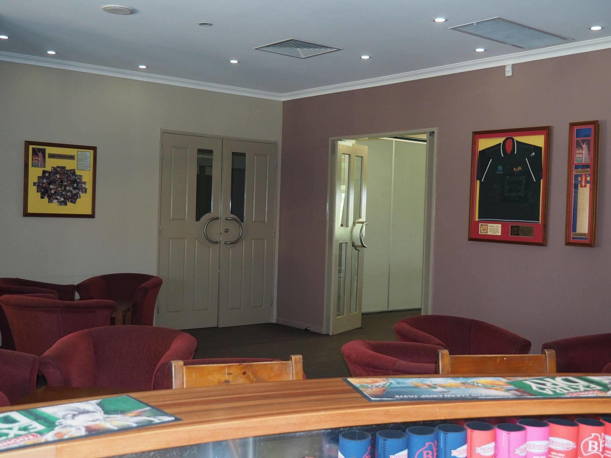 Pittsworth Motor Inn Dış mekan fotoğraf