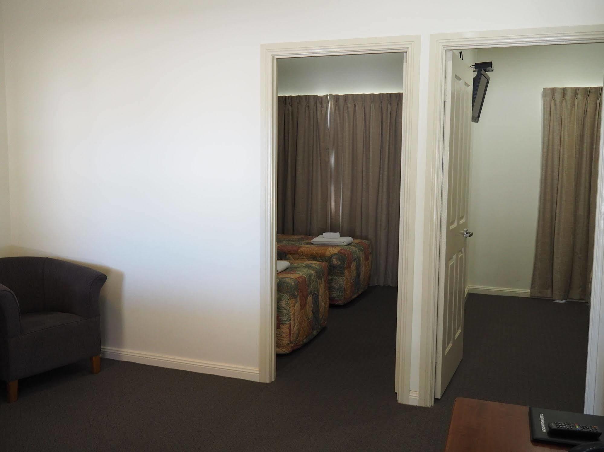 Pittsworth Motor Inn Dış mekan fotoğraf