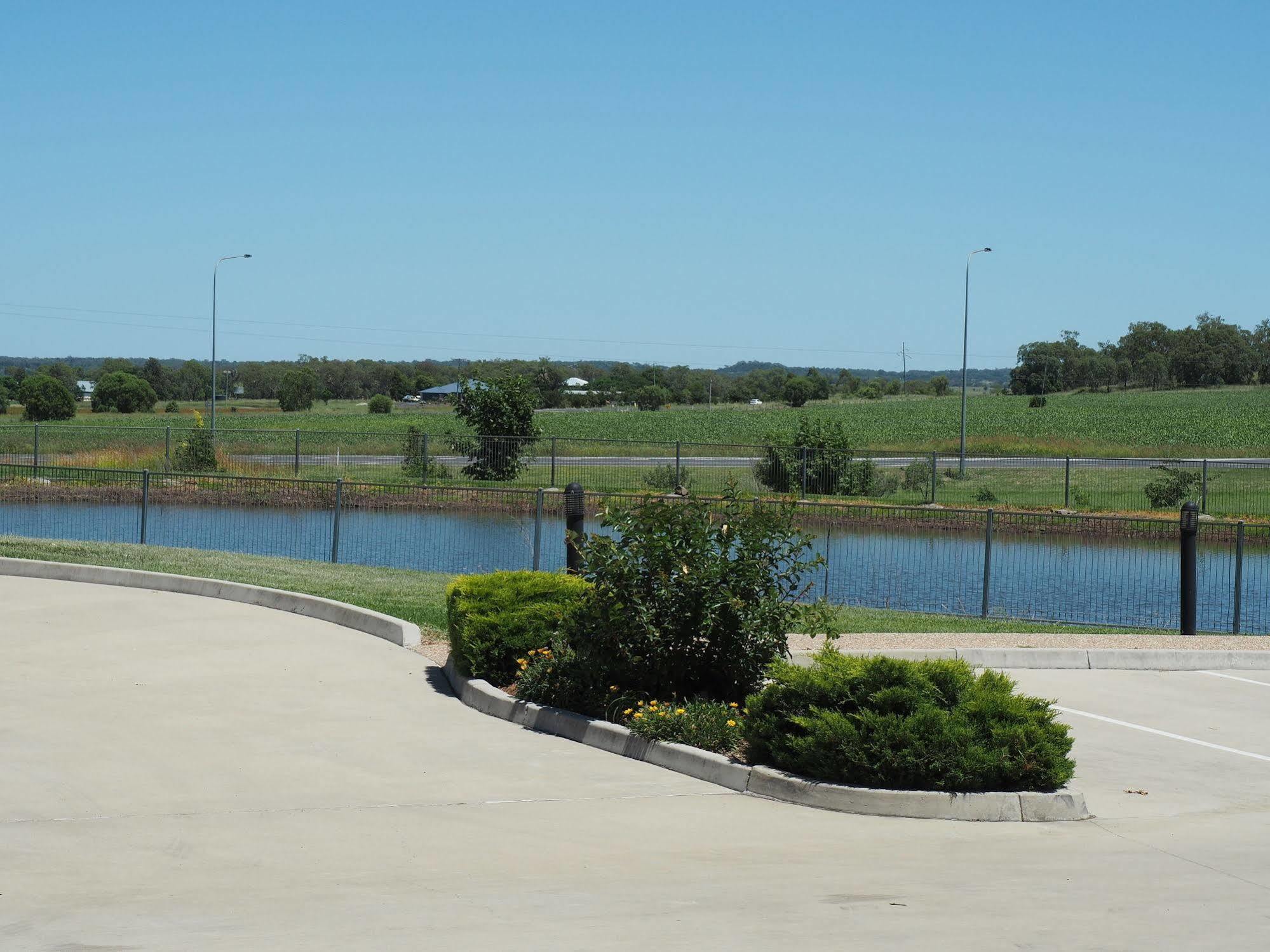 Pittsworth Motor Inn Dış mekan fotoğraf