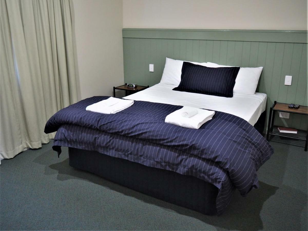 Pittsworth Motor Inn Dış mekan fotoğraf