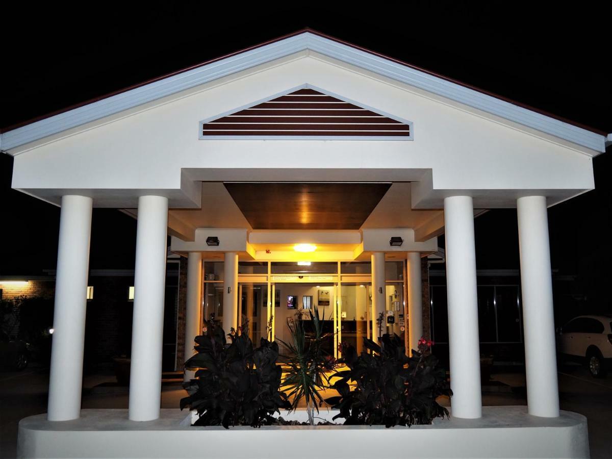 Pittsworth Motor Inn Dış mekan fotoğraf