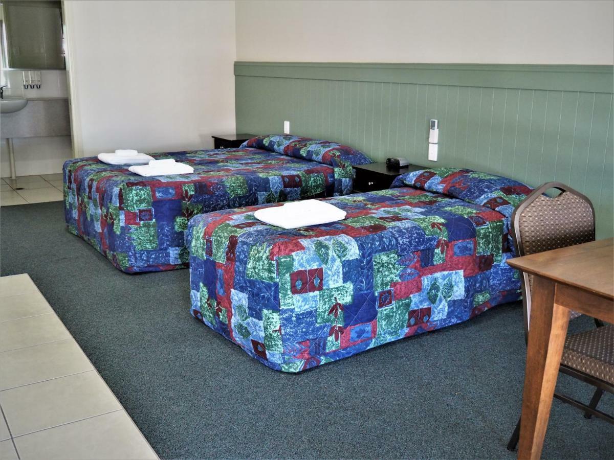 Pittsworth Motor Inn Dış mekan fotoğraf