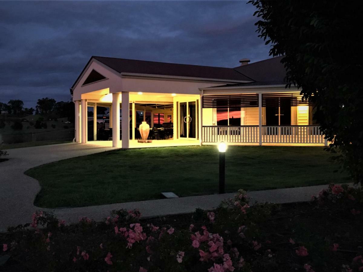 Pittsworth Motor Inn Dış mekan fotoğraf