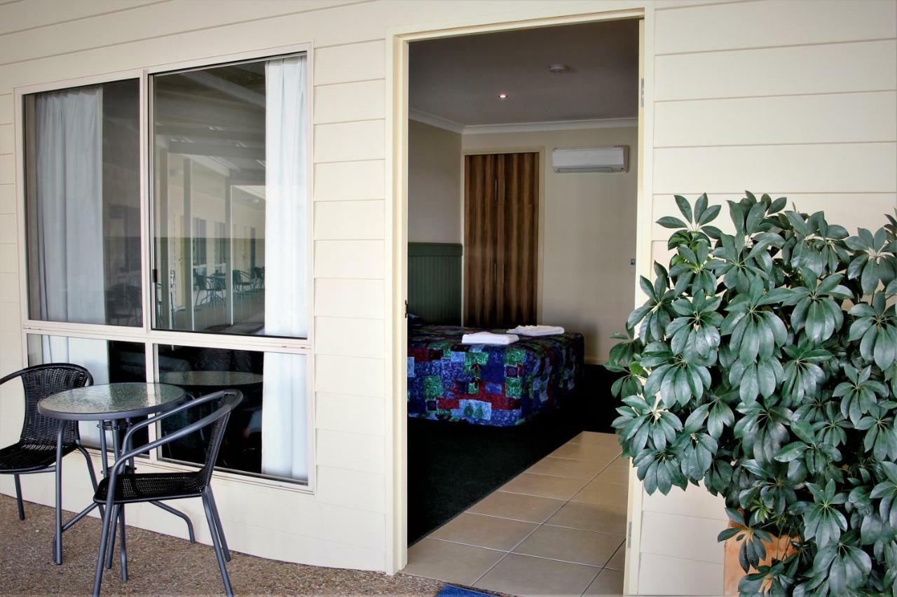 Pittsworth Motor Inn Dış mekan fotoğraf