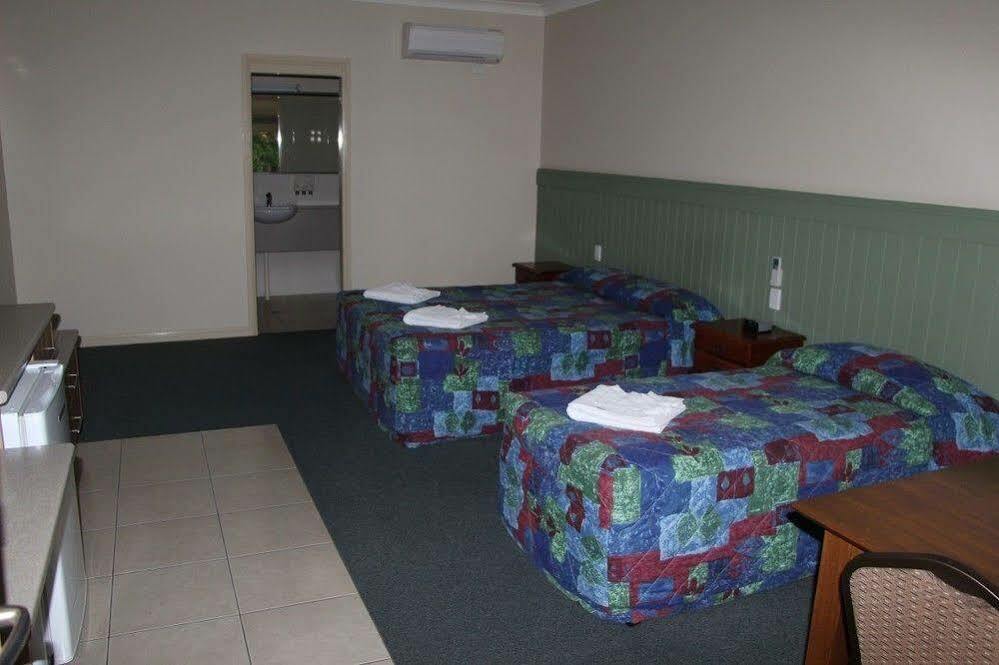 Pittsworth Motor Inn Dış mekan fotoğraf